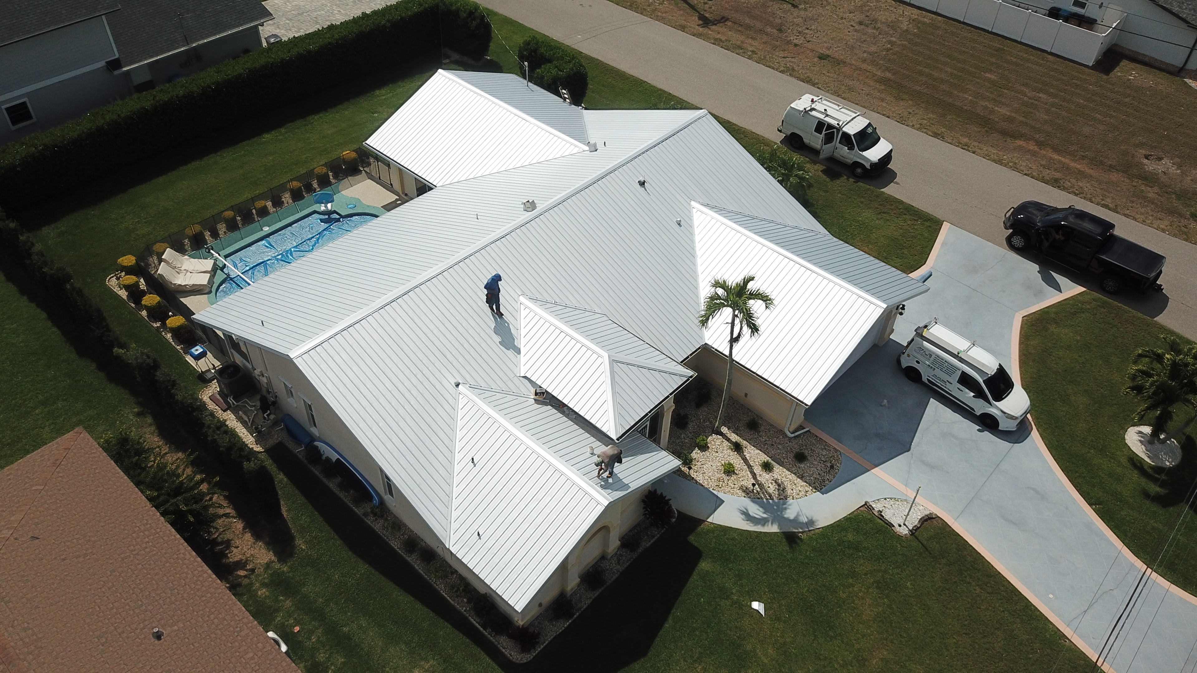 Metal roof installation in South Florida